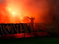 Košice odpaľujú pyro. Zdroj foto: MFK Košice